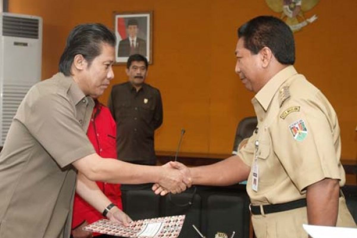 Pemkot Magelang Bantu Tujuh Parpol