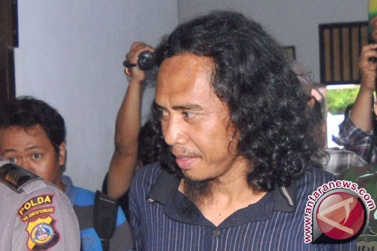 Satgas Tinombala temukan rompi milik Basri