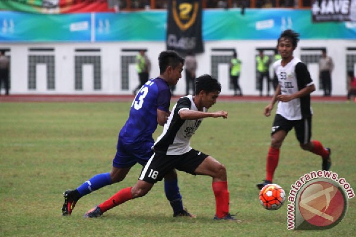 PON 2016 - Kesebelasan Jabar dipastikan lolos semifinal