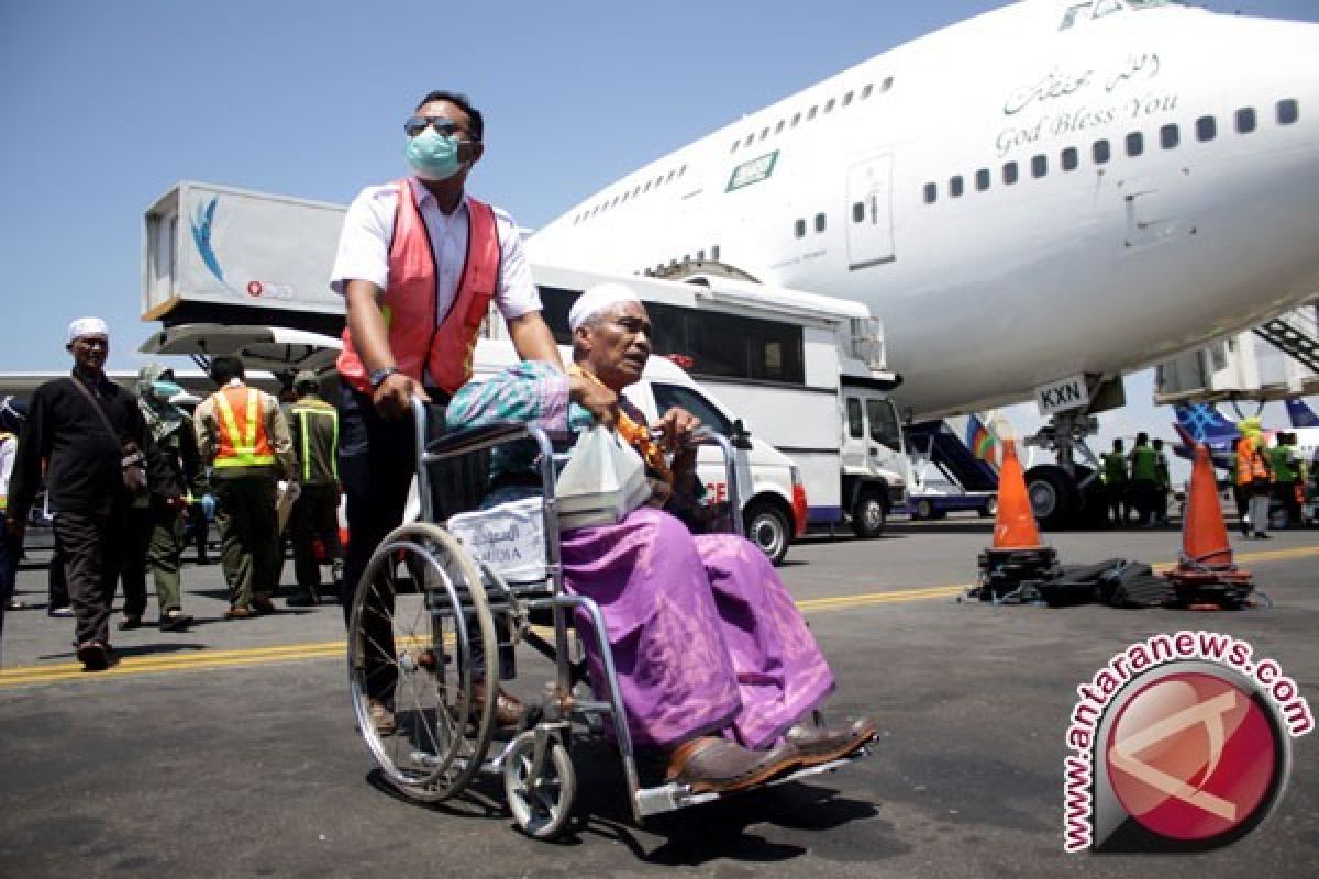 Jamaah Haji Bangka Tengah Dijadwalkan Tiba Minggu