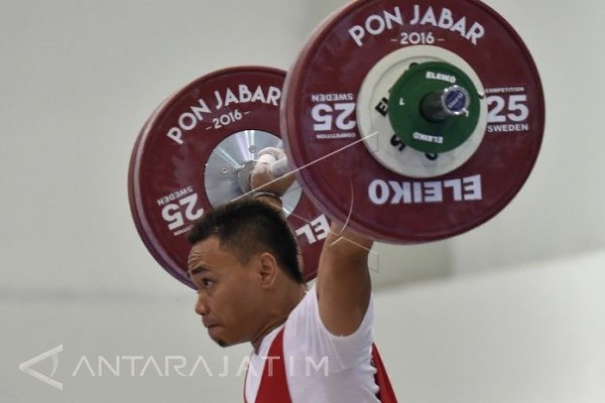 Lifter Eko Yuli Pecahkan Rekor Dunia