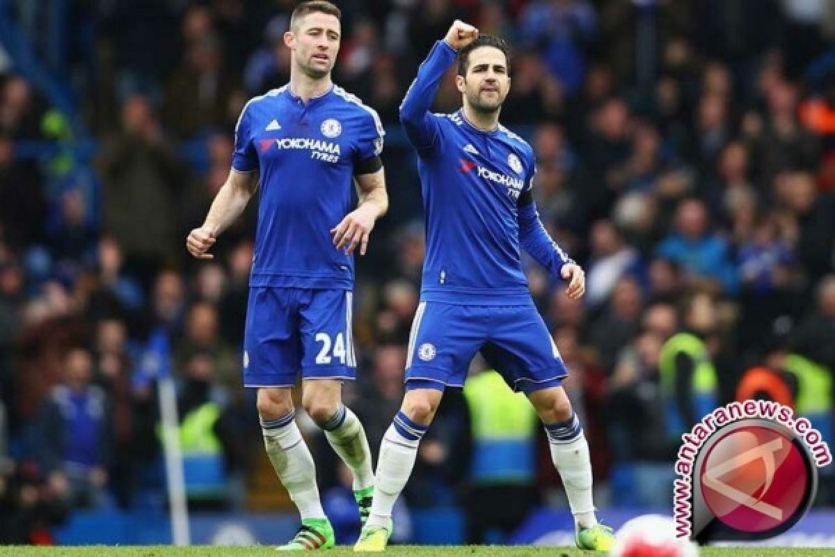 Kemenangan Chelsea Atas Leicester Hentikan Spekulasi Cesc Fabregas?