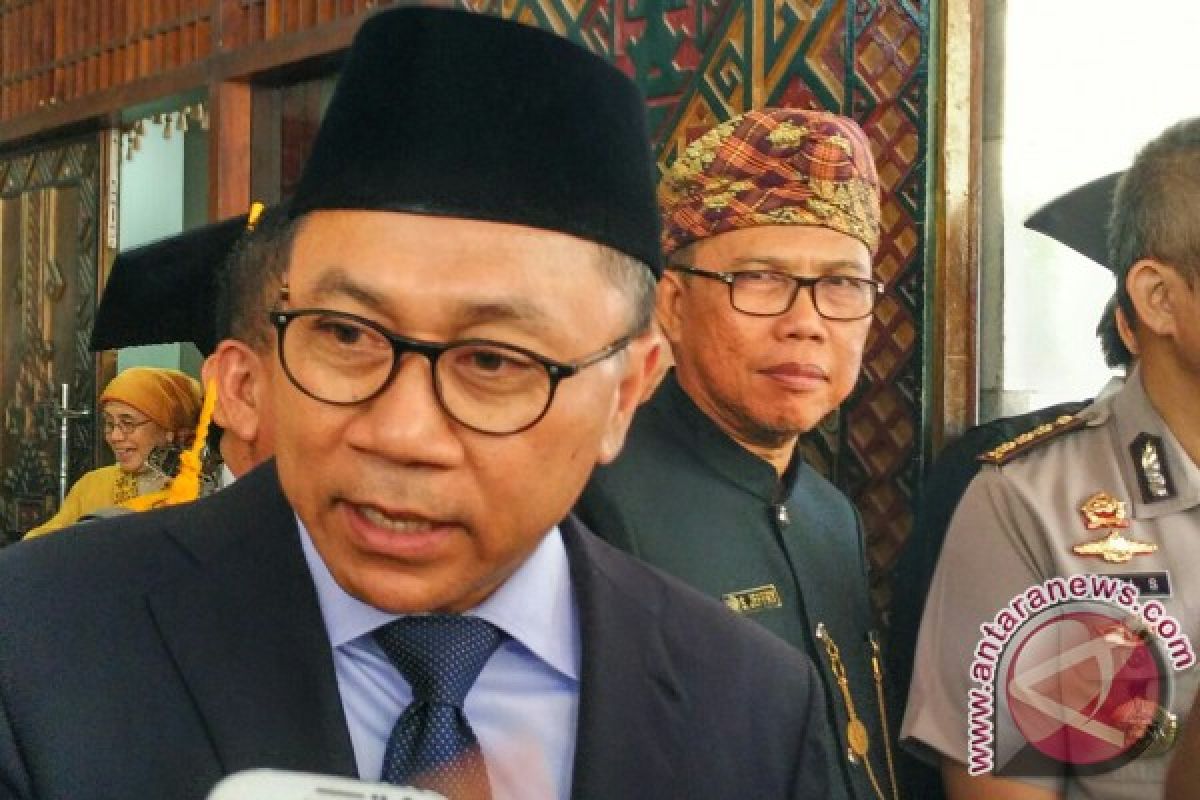 Ahok tersangka, ini komentar Ketua Umum PAN  Zulkifli Hasan 