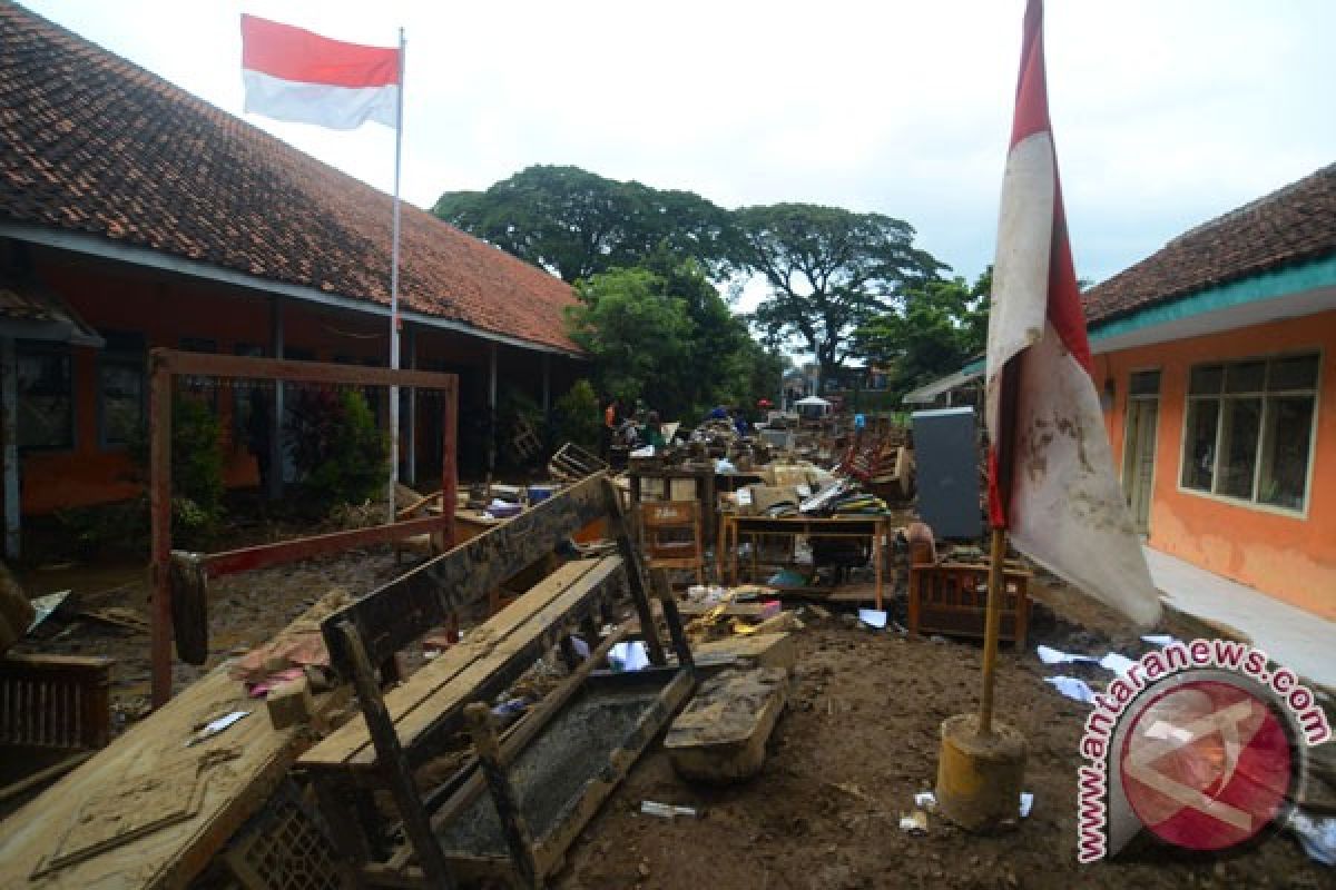 Posko ramah anak didirikan atasi trauma pascabanjir Garut