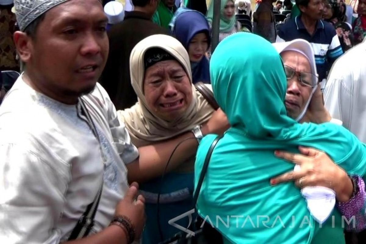 Kedatangan Jemaah haji di Situbondo Terlambat Tiba