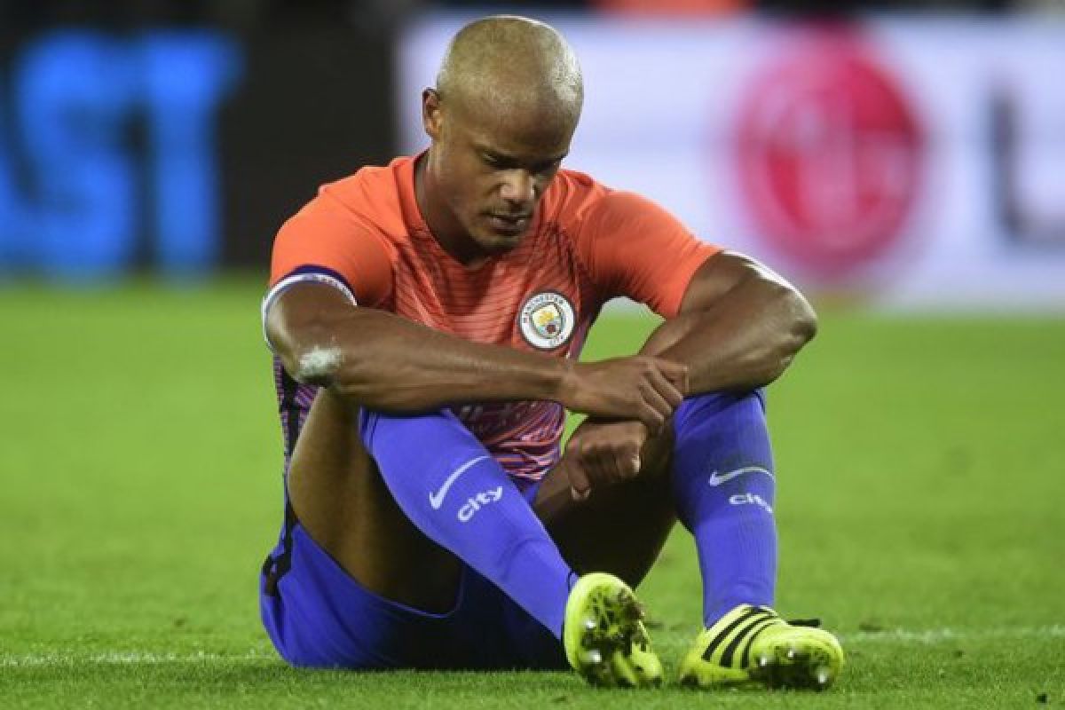 Kompany lebih berhati-hati setelah diganggu cedera