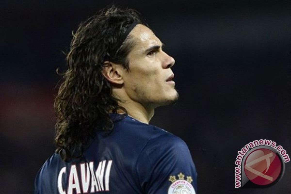 Cavani Perpanjang Kontrak di PSG