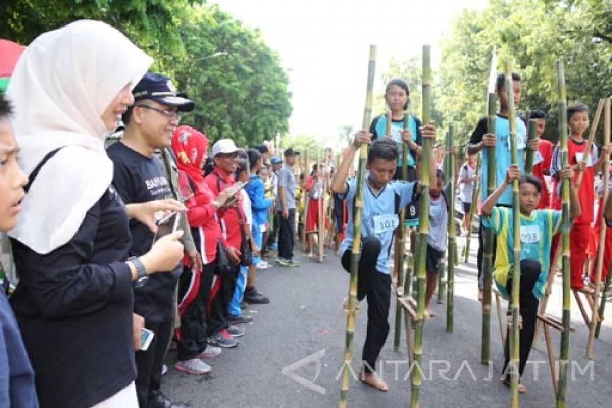 Ribuan Anak Banyuwangi Meriahkan Festival Mainan Tradisional