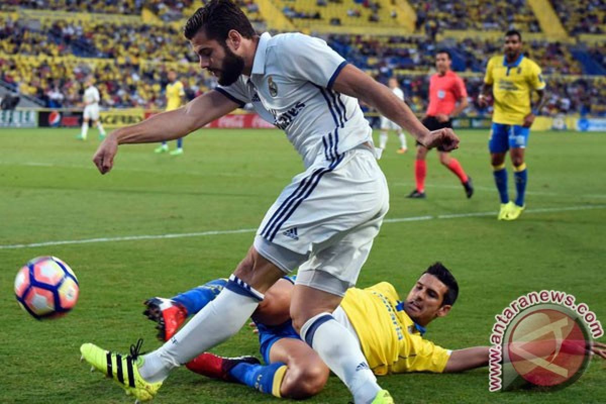 Barcelona pangkas jarak dengan Real Madrid