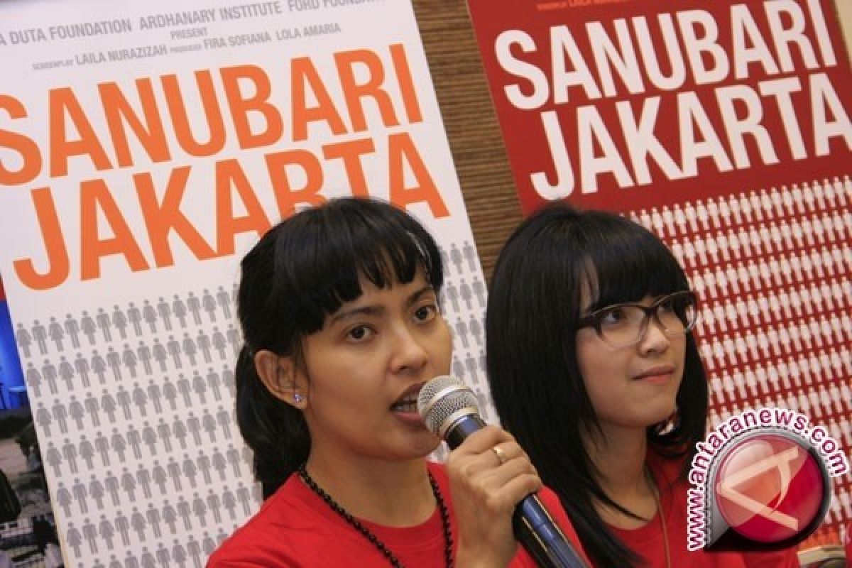 Lola Amaria beri dukungan pasangan Ahok-Djarot