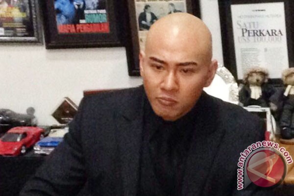 Deddy Corbuzier resmi masuk Islam