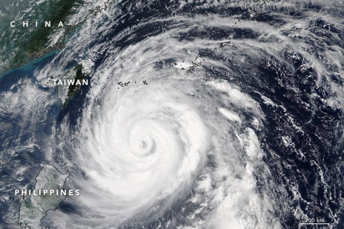 Topan Megi paksa Taiwan evakuasi ribuan warga