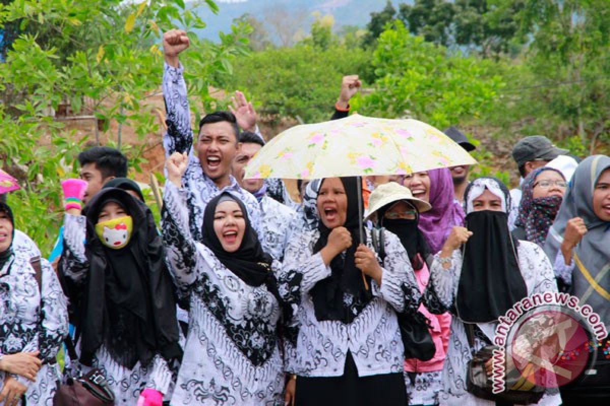 Tujuh guru PNS di Kabupaten Nunukan terancam sanksi pemecatan