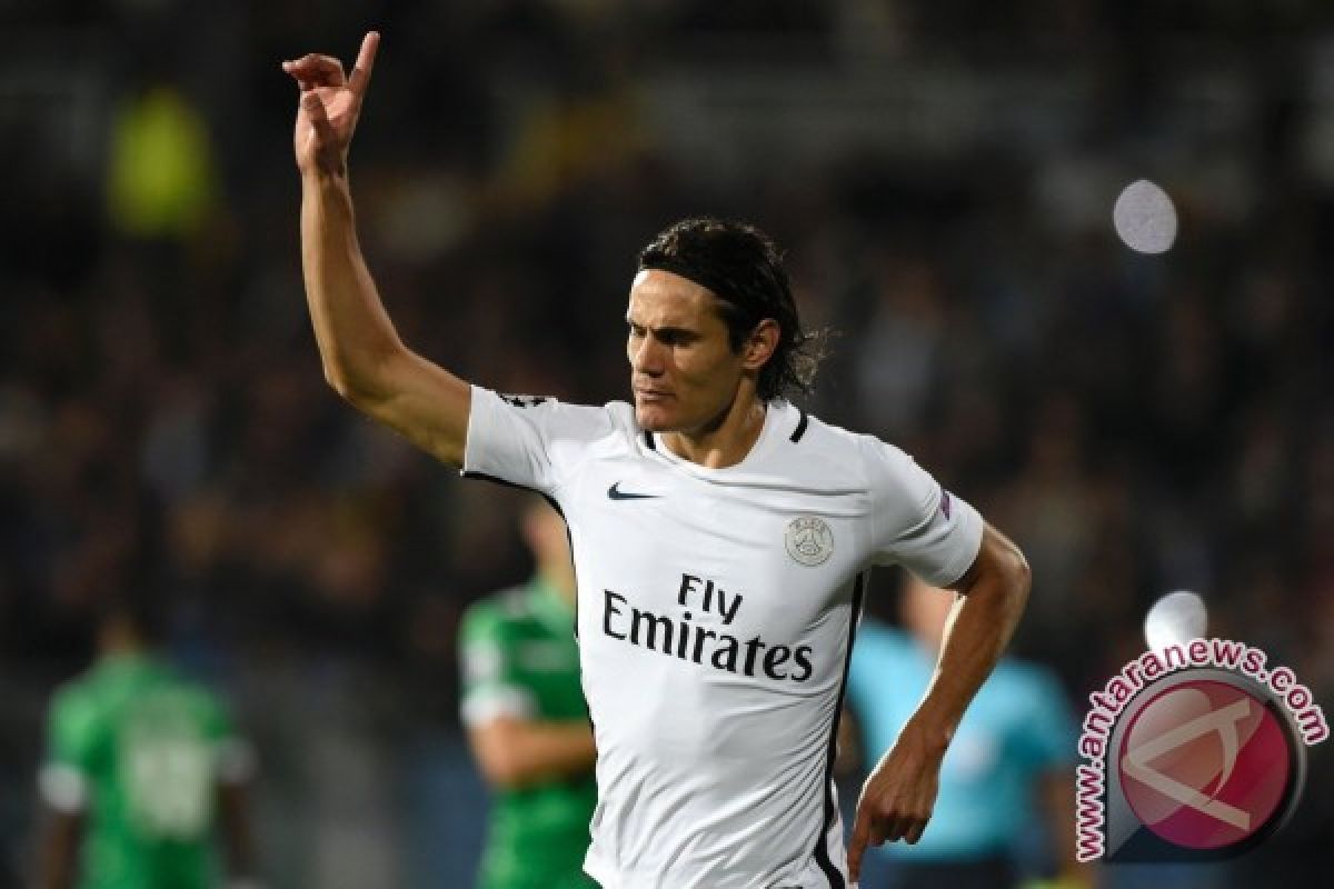 Cavani bermain gemilang, PSG hajar Ludogorets 3-1