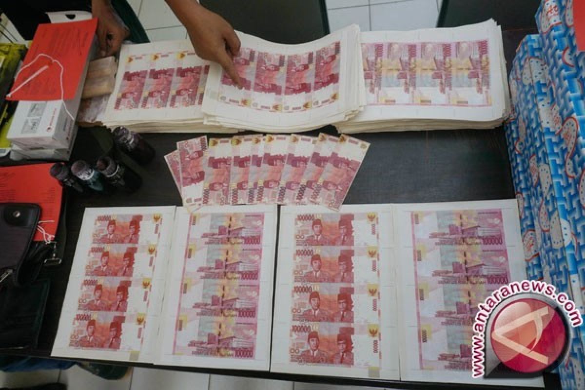 Polisi Gorontalo Tangkap Warga Pembuat Uang Palsu