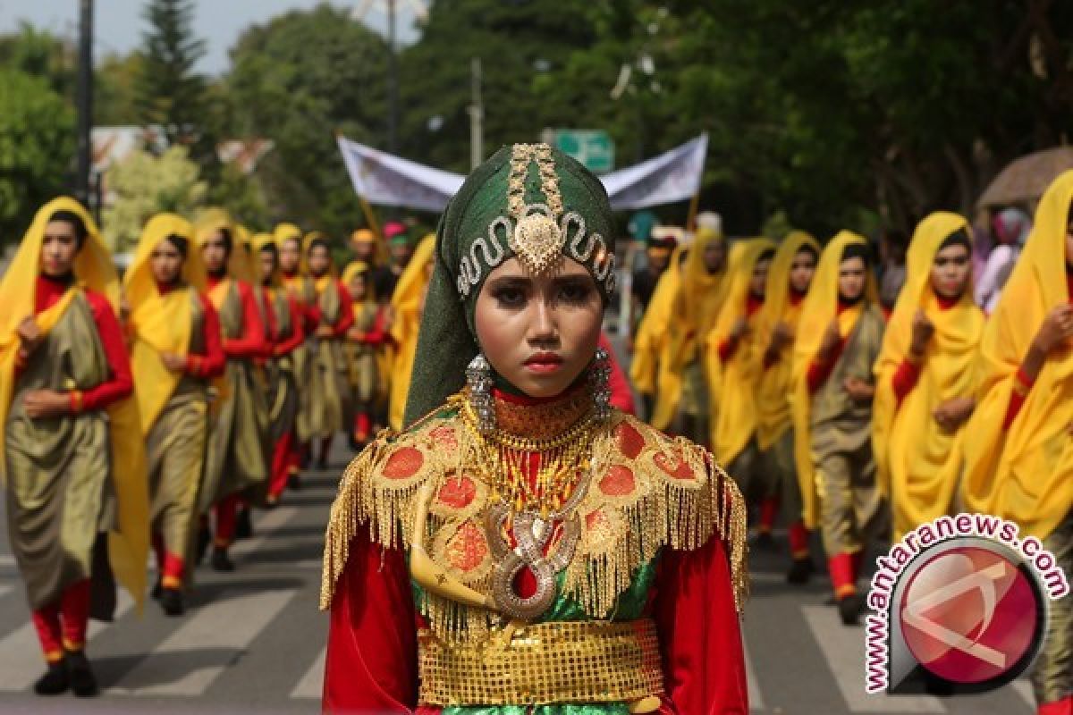 Pawai Obor Meriahkan Tahun Baru Islam 1438 H