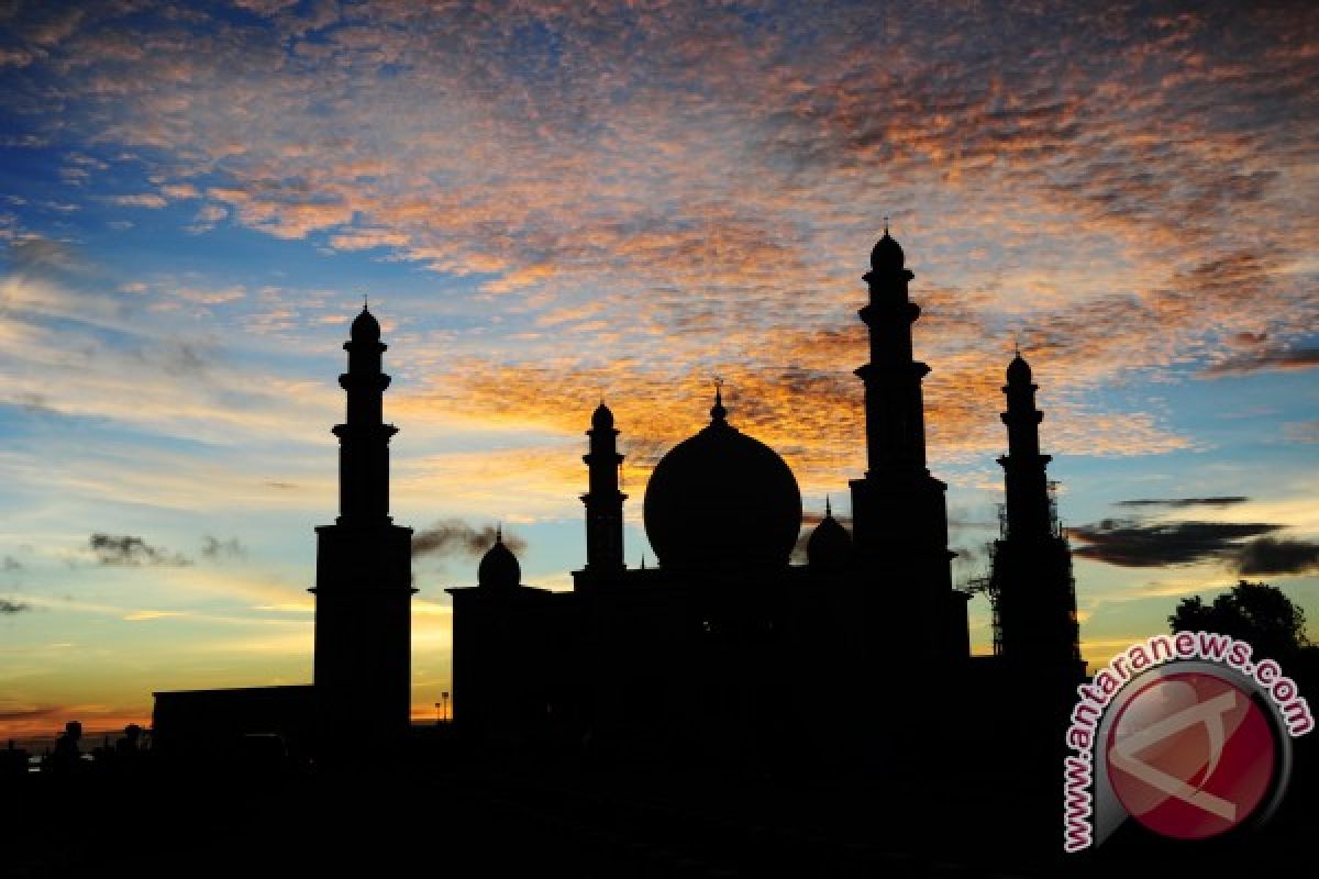 Presiden Jokowi Resmikan Masjid Agung Kayong Utara