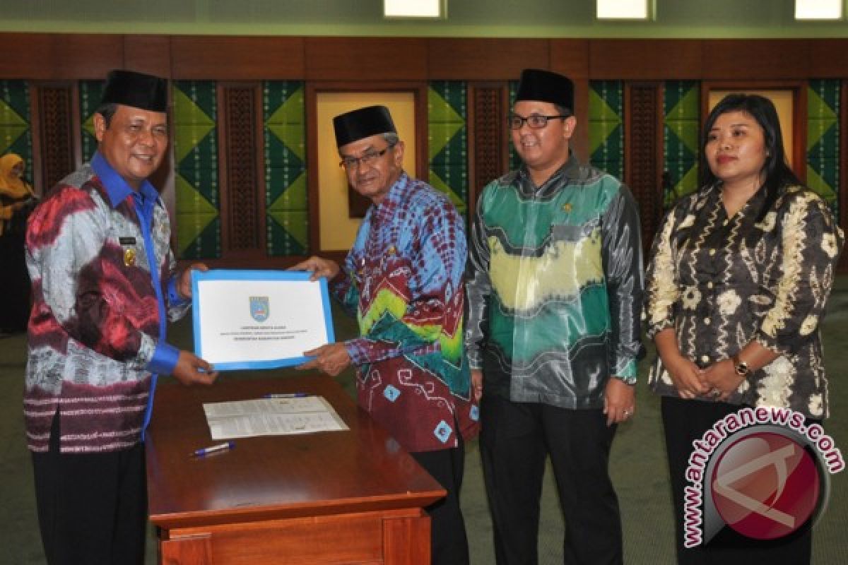 Bupati Banjar Laksanakan Perintah UU Pemerintahan Daerah 