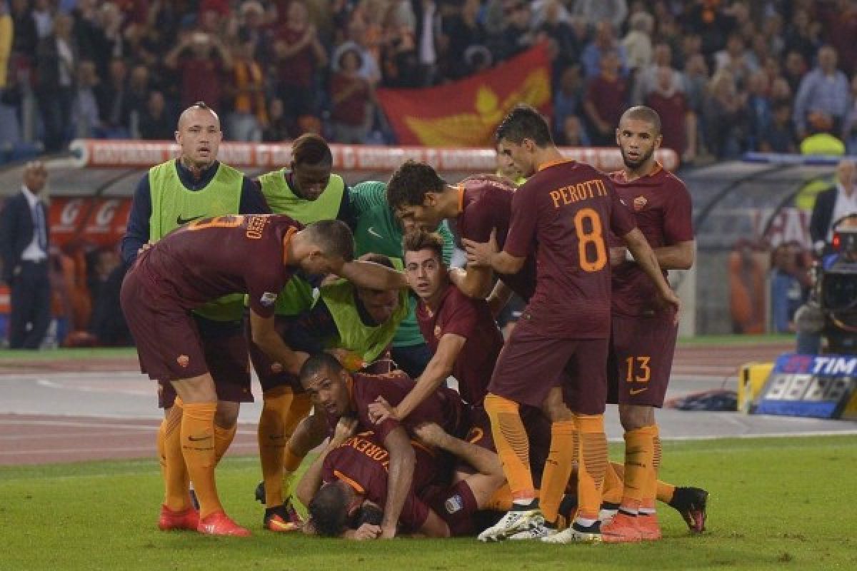 Klasemen grup E Liga Europa, AS Roma memimpin