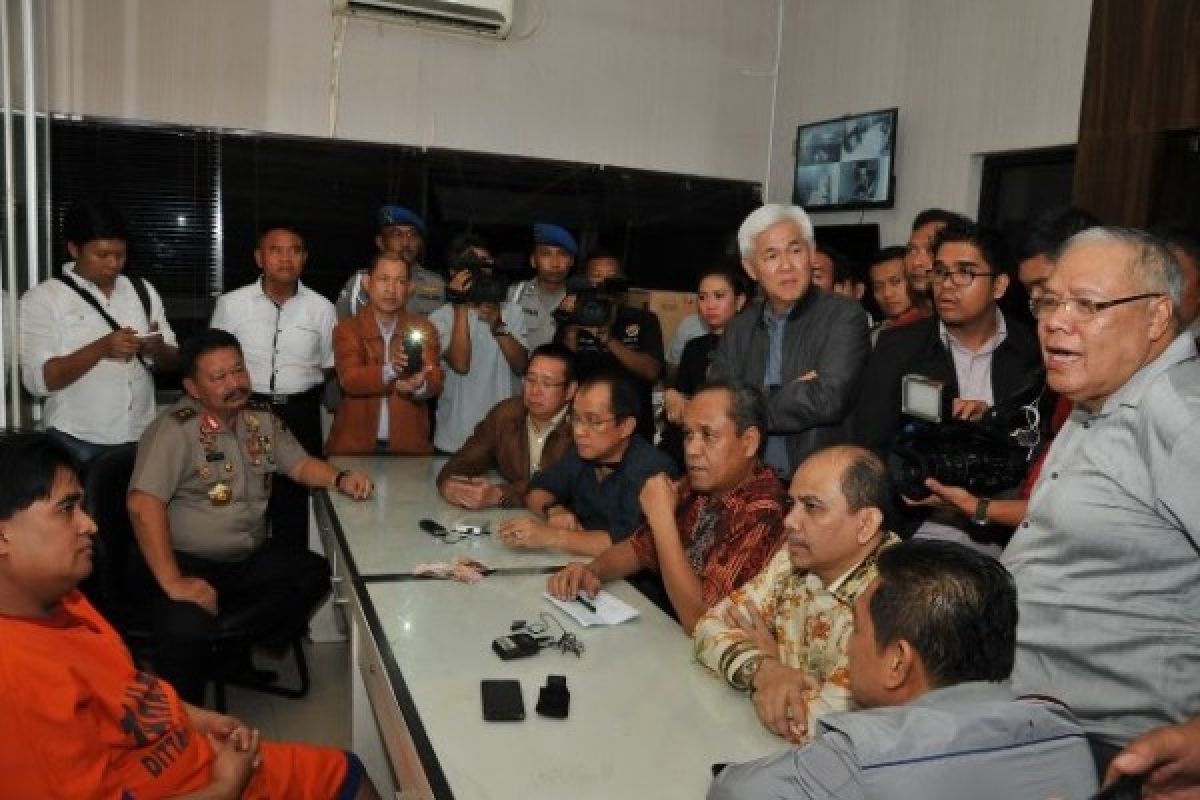 Ribuan pengikut Dimas Kanjeng mulai tinggalkan padepokan