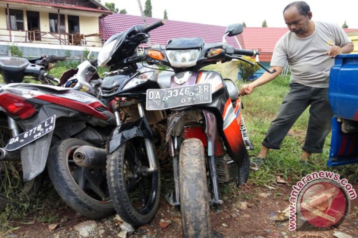 Dua Pengendara Sepeda Motor Tewas Tabrakan