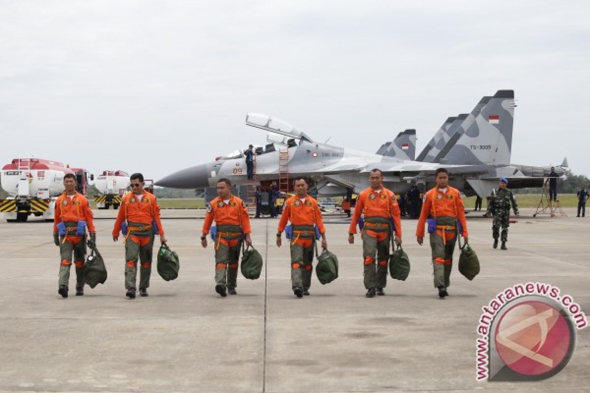 Sukhoi TNI AU Gladi Puncak Angkasa Yudha