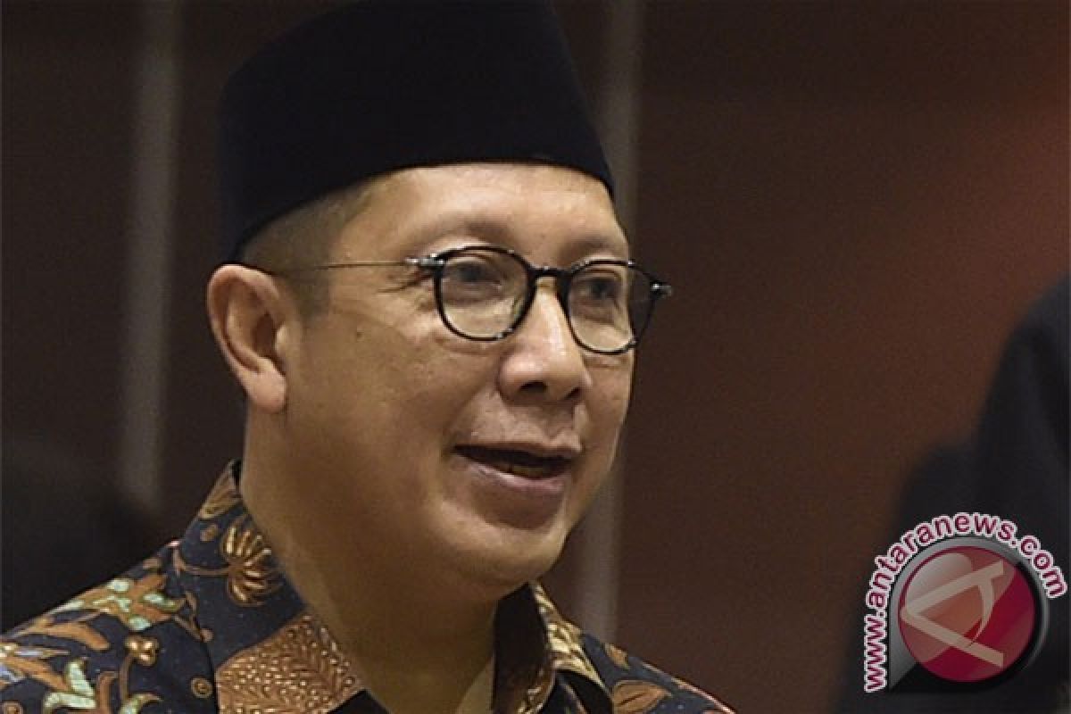 Indonesian minister asks people to await legal process of ahok patiently - (d)