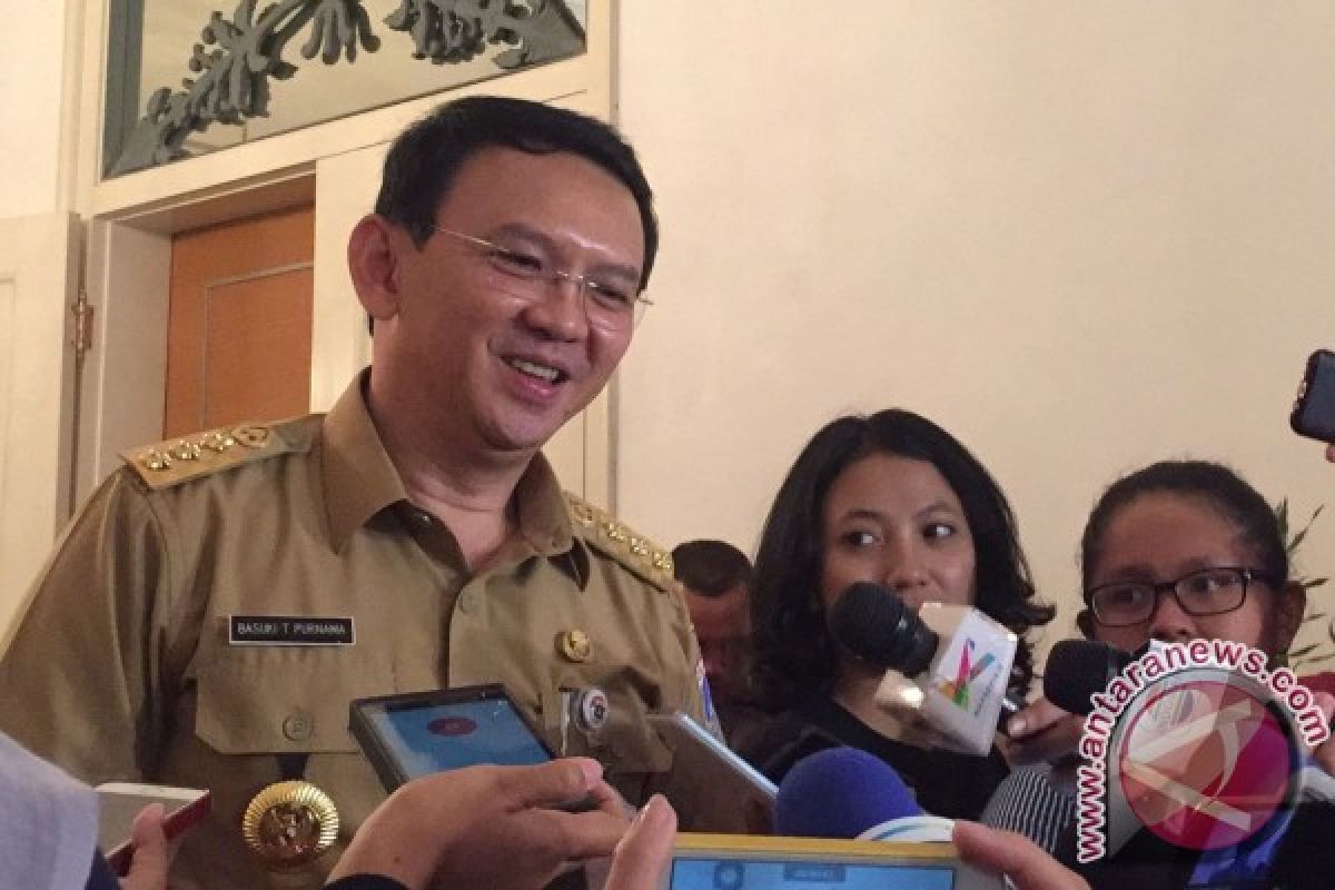 Ahok sebut Anies tidak kuasai data soal Tanah Merah