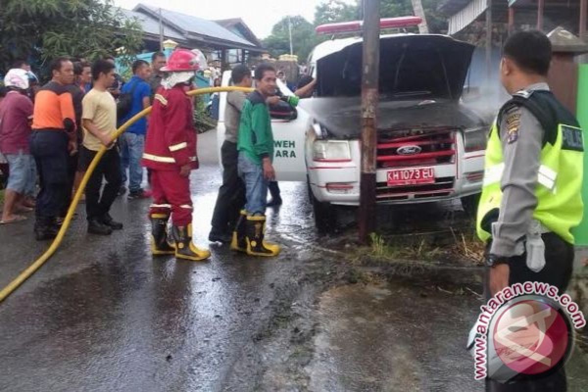 Beruntung! Mobil Ambulan RSUD Muara Teweh Nyaris Terbakar Habis