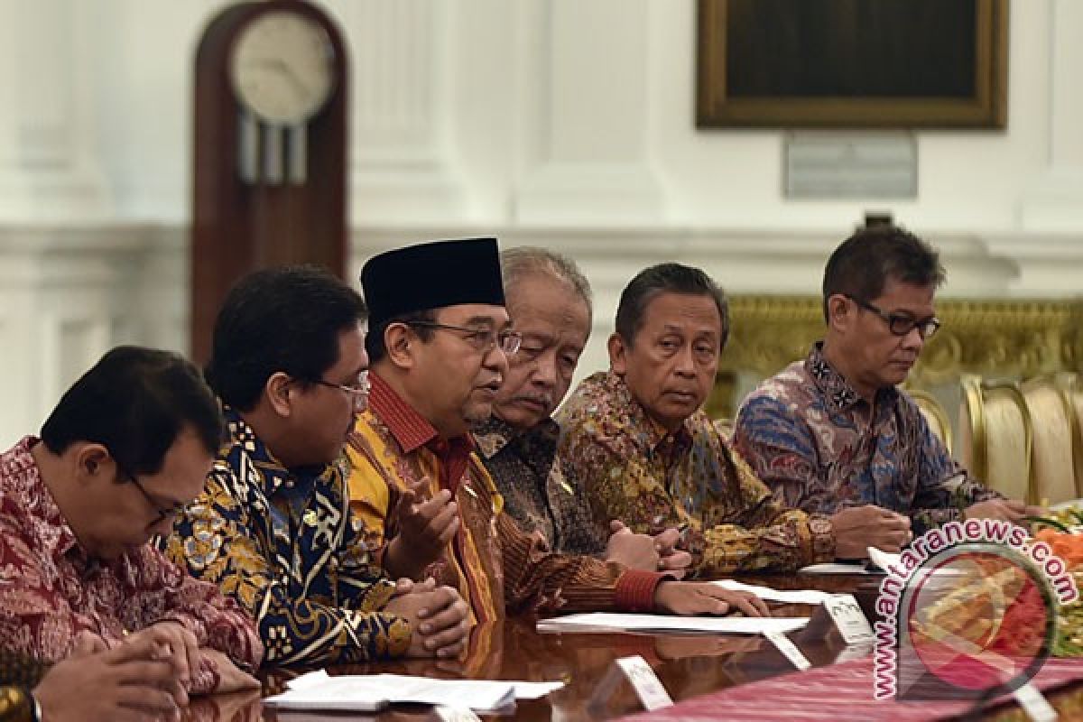 Presiden Jokowi terima anggota dan pimpinan BPK