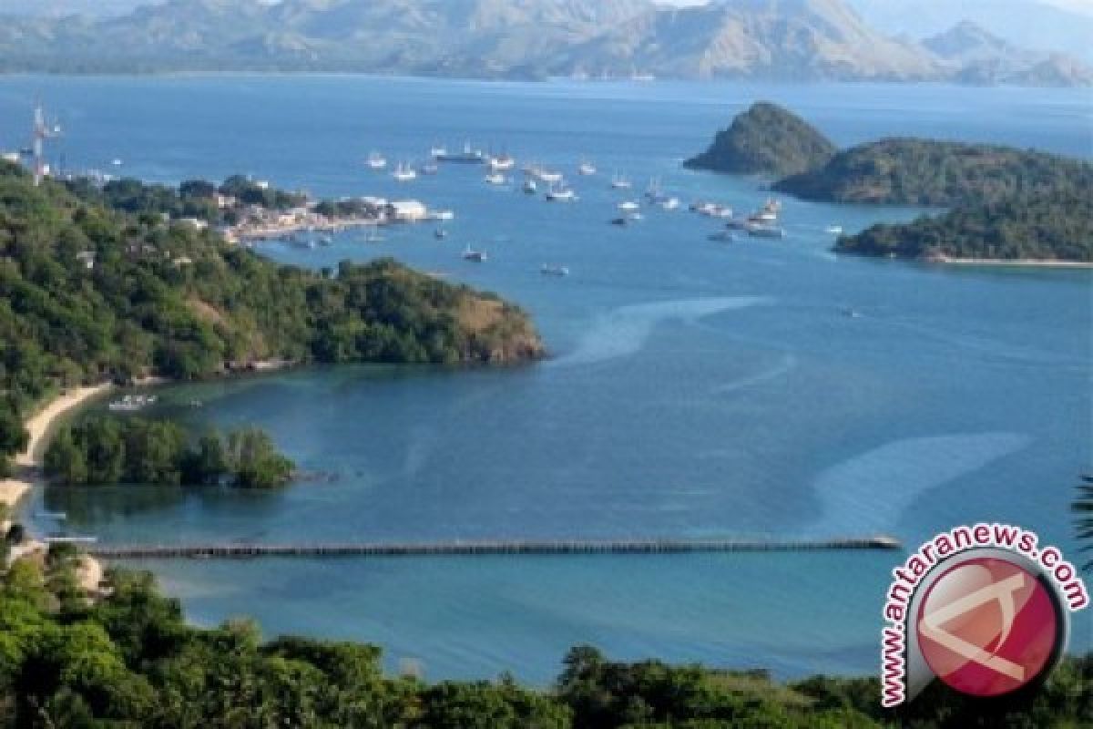 Wisatawan Darwin Kunjungi Labuan Bajo