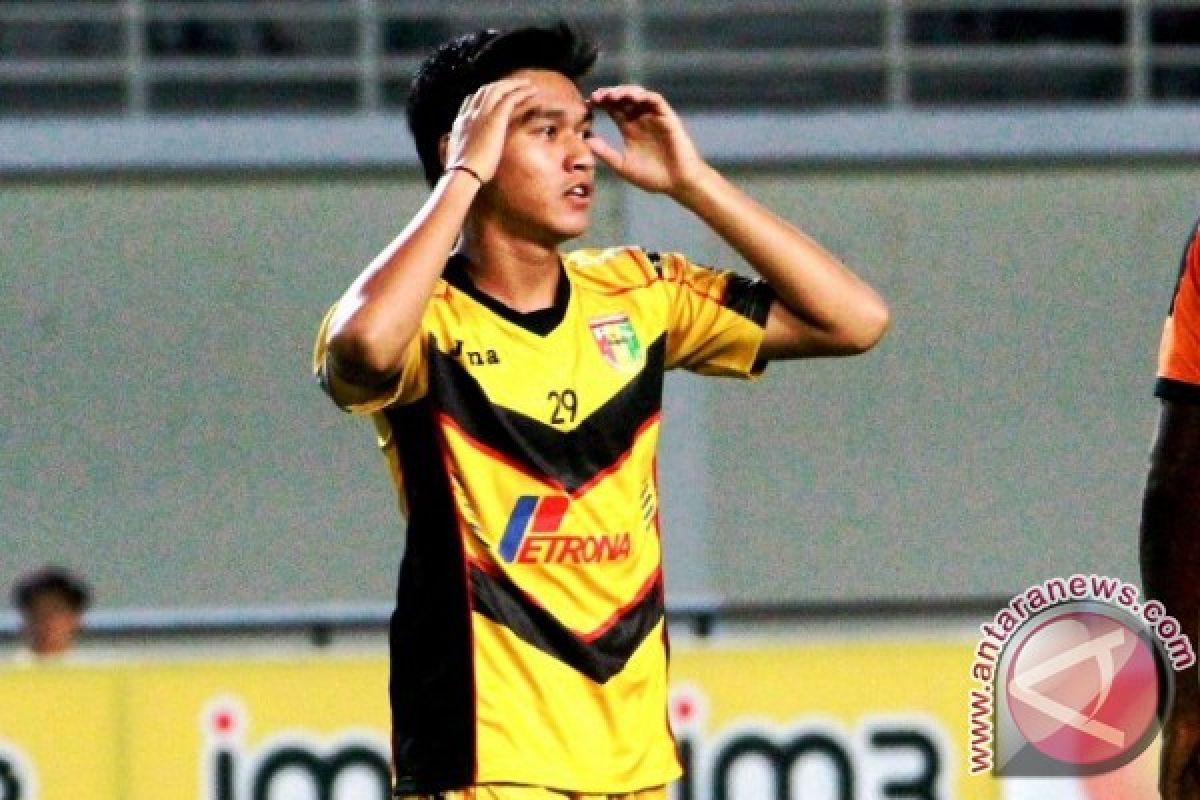 Tiga pemain inti Mitra Kukar absen hadapi Arema