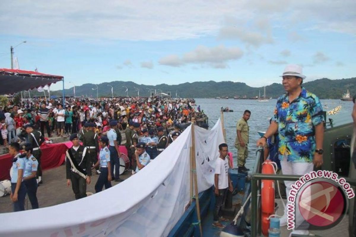 RIBUAN WARGA BITUNG-MANADO PADATI LOKASI FSPL 2016