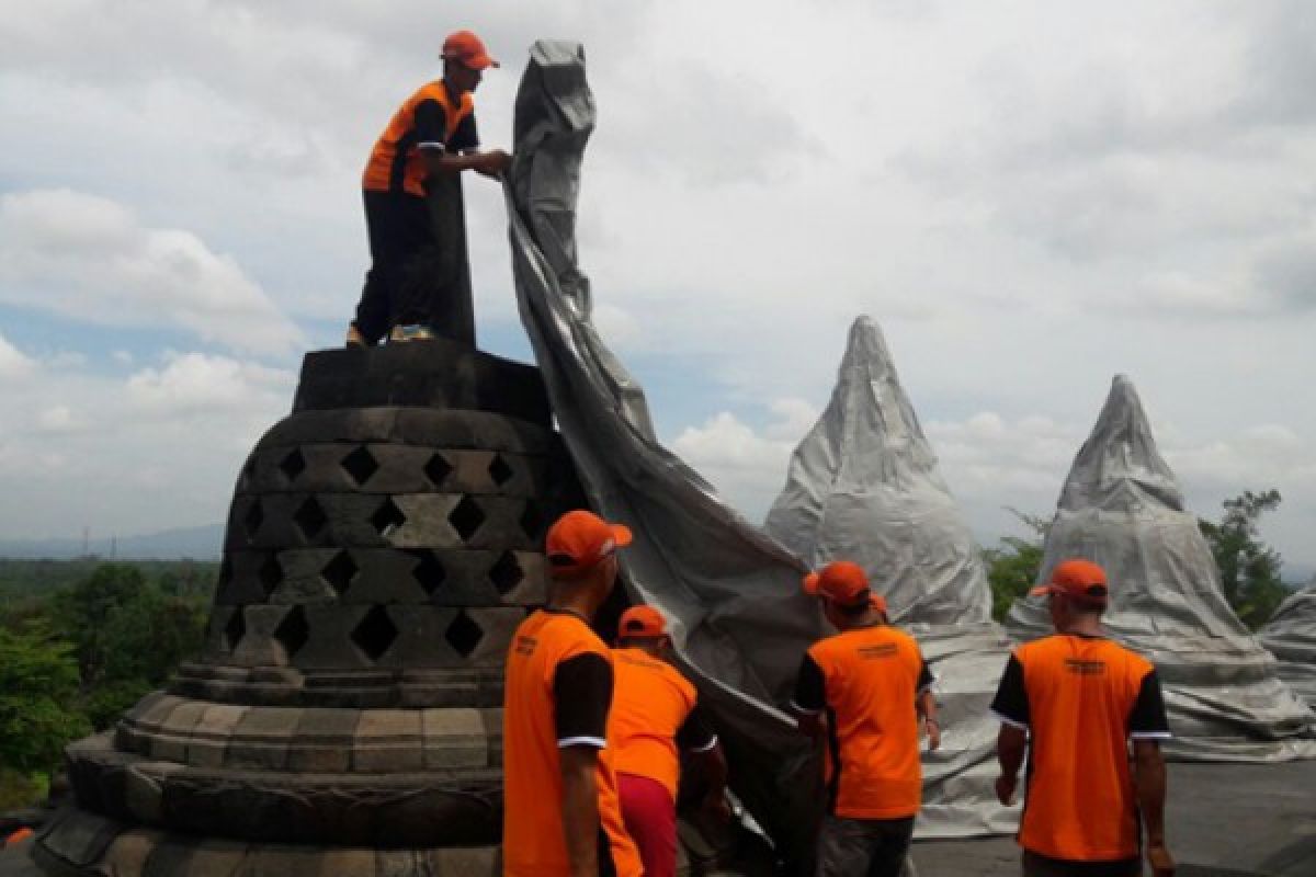 Antisipasi abu Merapi, Borobudur siapkan 20.000 masker