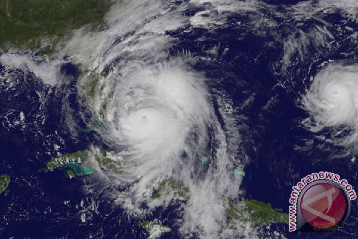 Badai Matthew Hantam Florida Setelah Korban Tewas di Haiti Bertambah