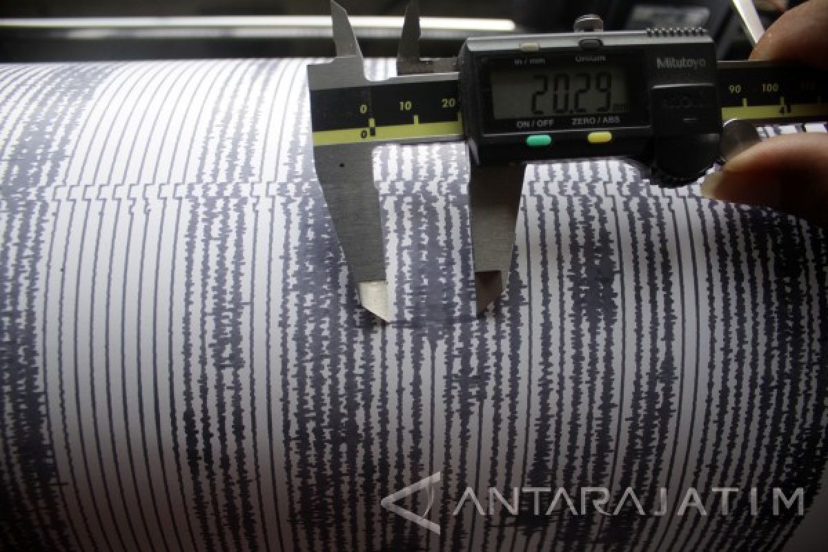 Gempa Padang 6,0 SR Tak Berpotensi Tsunami