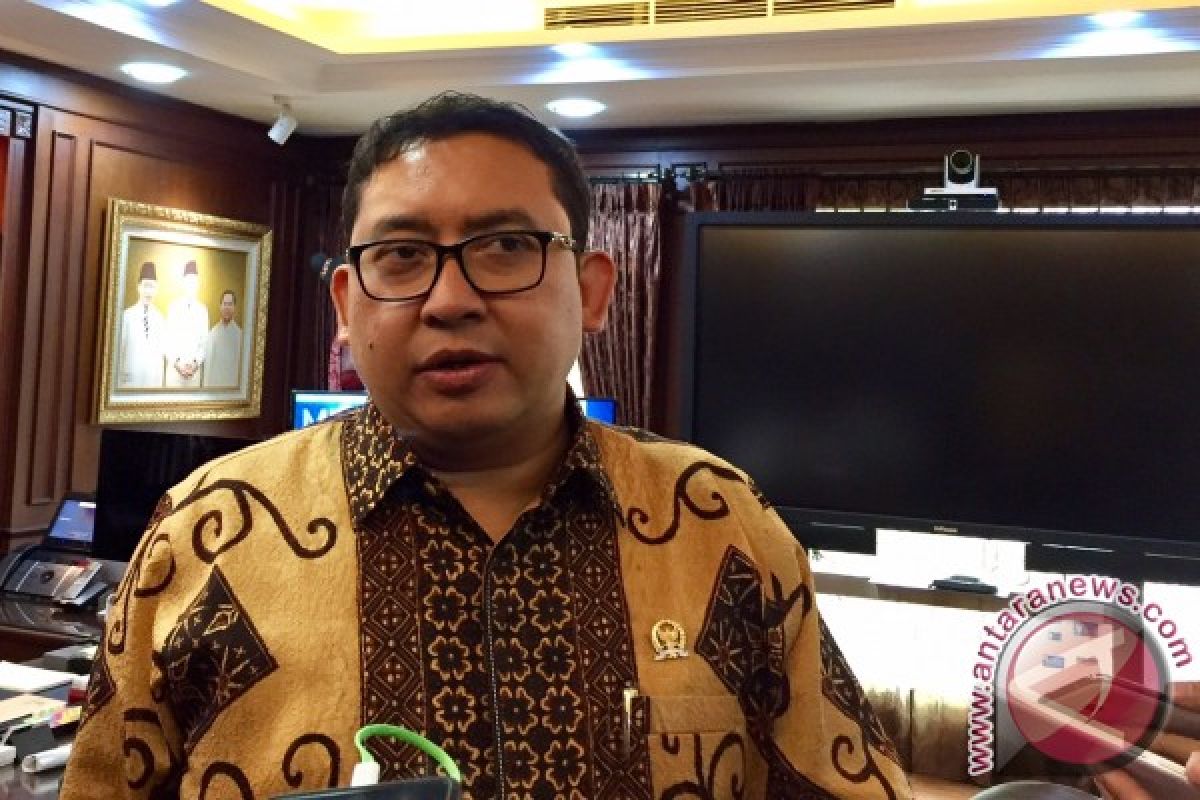 Fadli Zon sebut Ahok yang pancing isu SARA