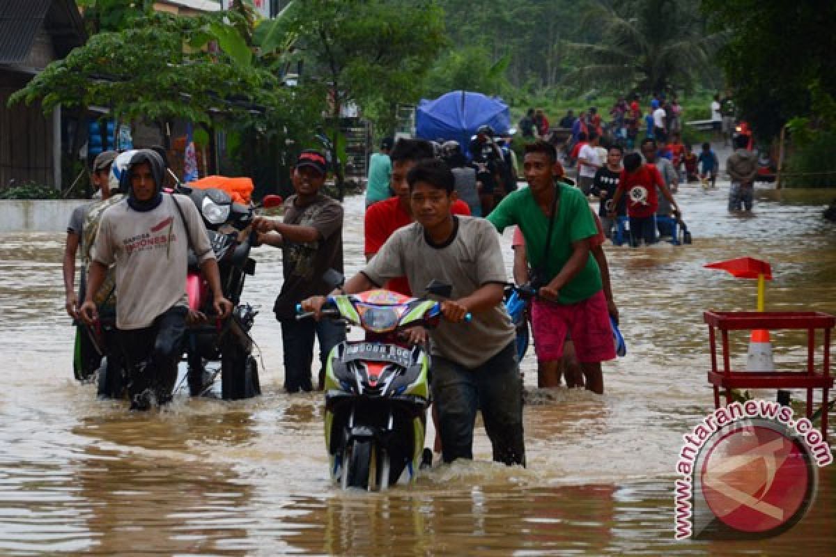 Ratusan rumah di Pangandaran kebanjiran