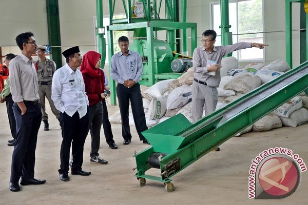 Bupati Dan Wakil Tinjau Pabrik Wood Pellet