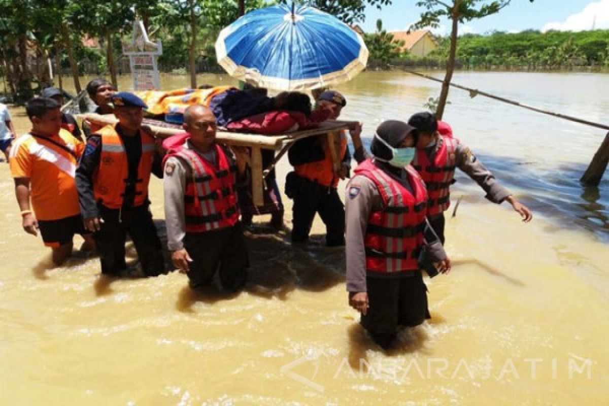 BPBD Sampang Sampaikan Peringatan Dini Banjir Susulan