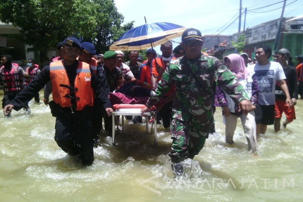 Dinkes Sampang Sediakan Layanan Jemput Bola Korban Banjir