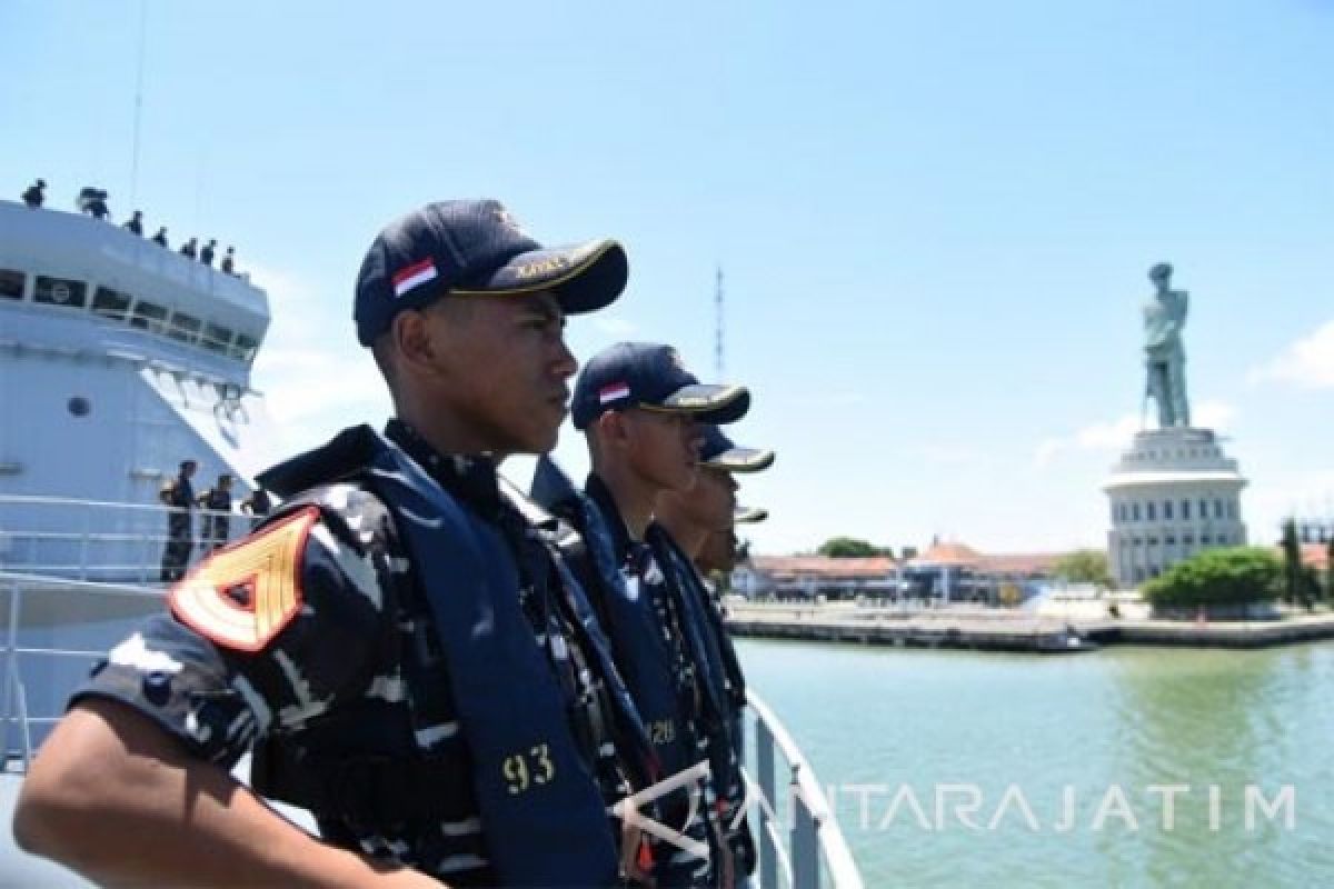 KRI Banda Aceh-593 Lanjutkan Pelayaran ke Sydney-Australia