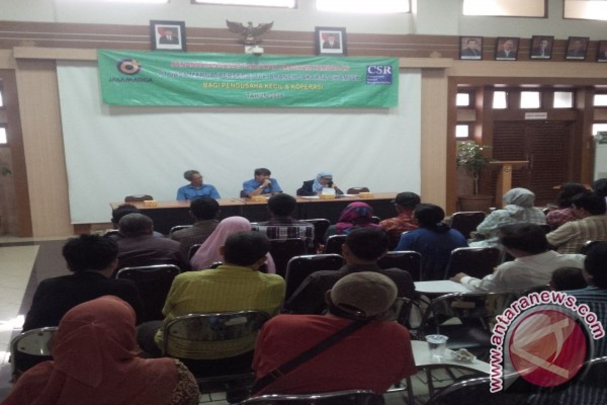 Operator Jakarta-Cikampek Salurkan Pinjaman Mitra Rp1 Miliar