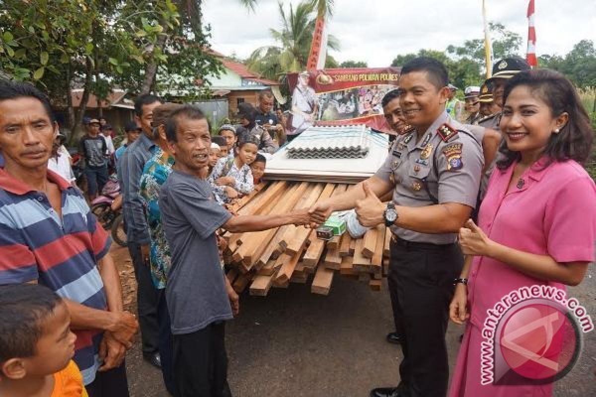 Salut! Polres Ini Menyambangi Sejumlah Desa Di Kapuas