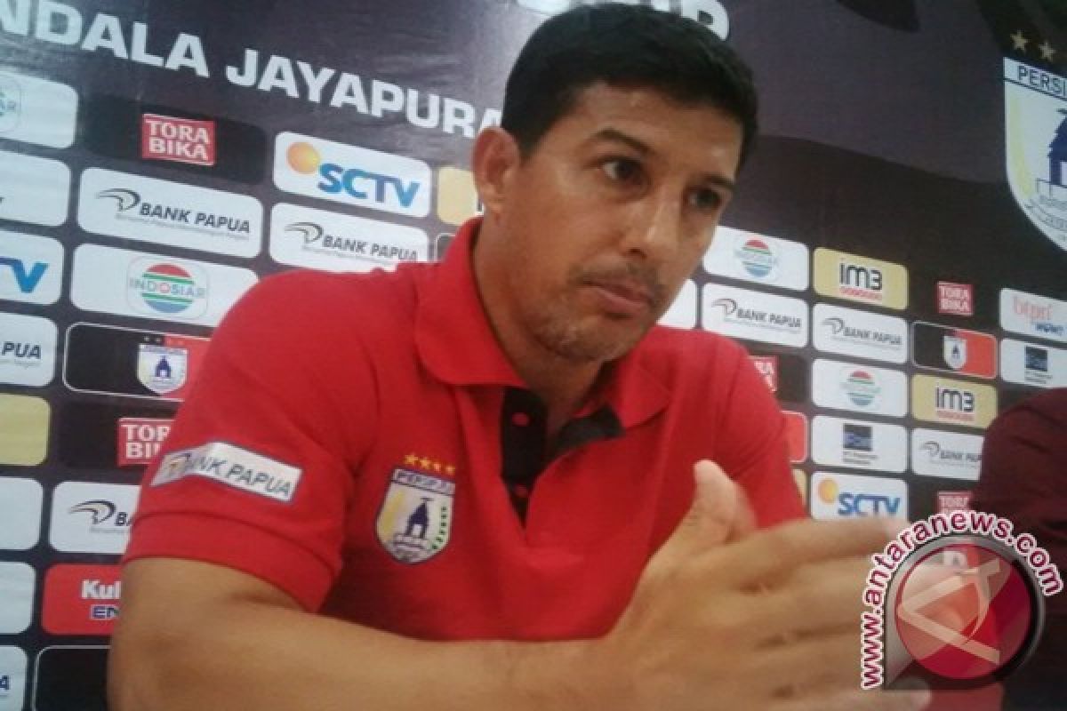 Pelatih Persipura Alfredo sebut fokus bermain kunci kemenangan