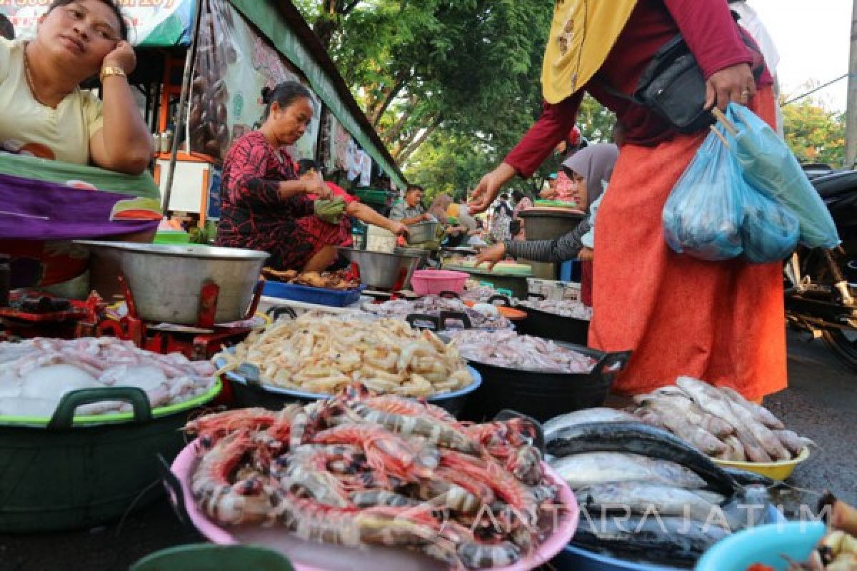 Pedagang: Harga Ikan Laut di Bojonegoro Naik