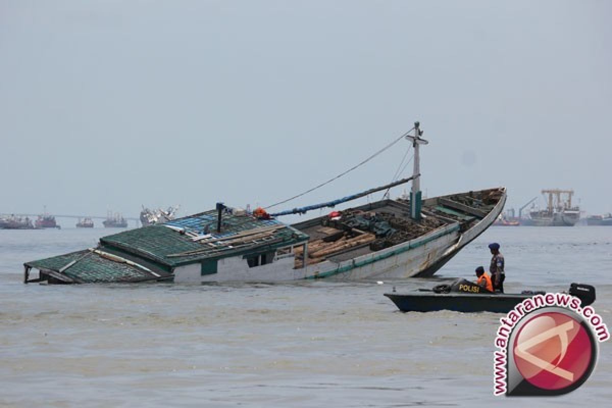 Speedboat terbakar di Halmahera Barat empat tewas