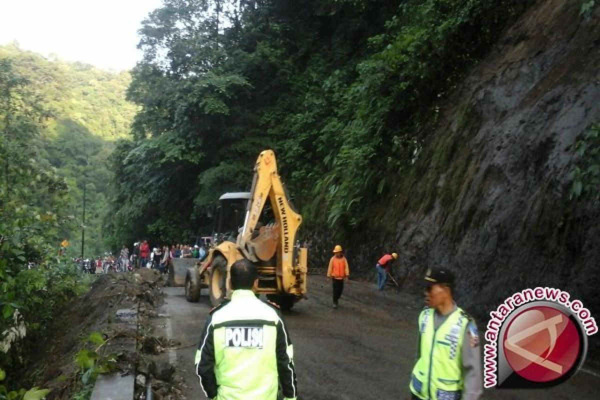 Jalur Riau-Subar kampar berlakukan buka tutup