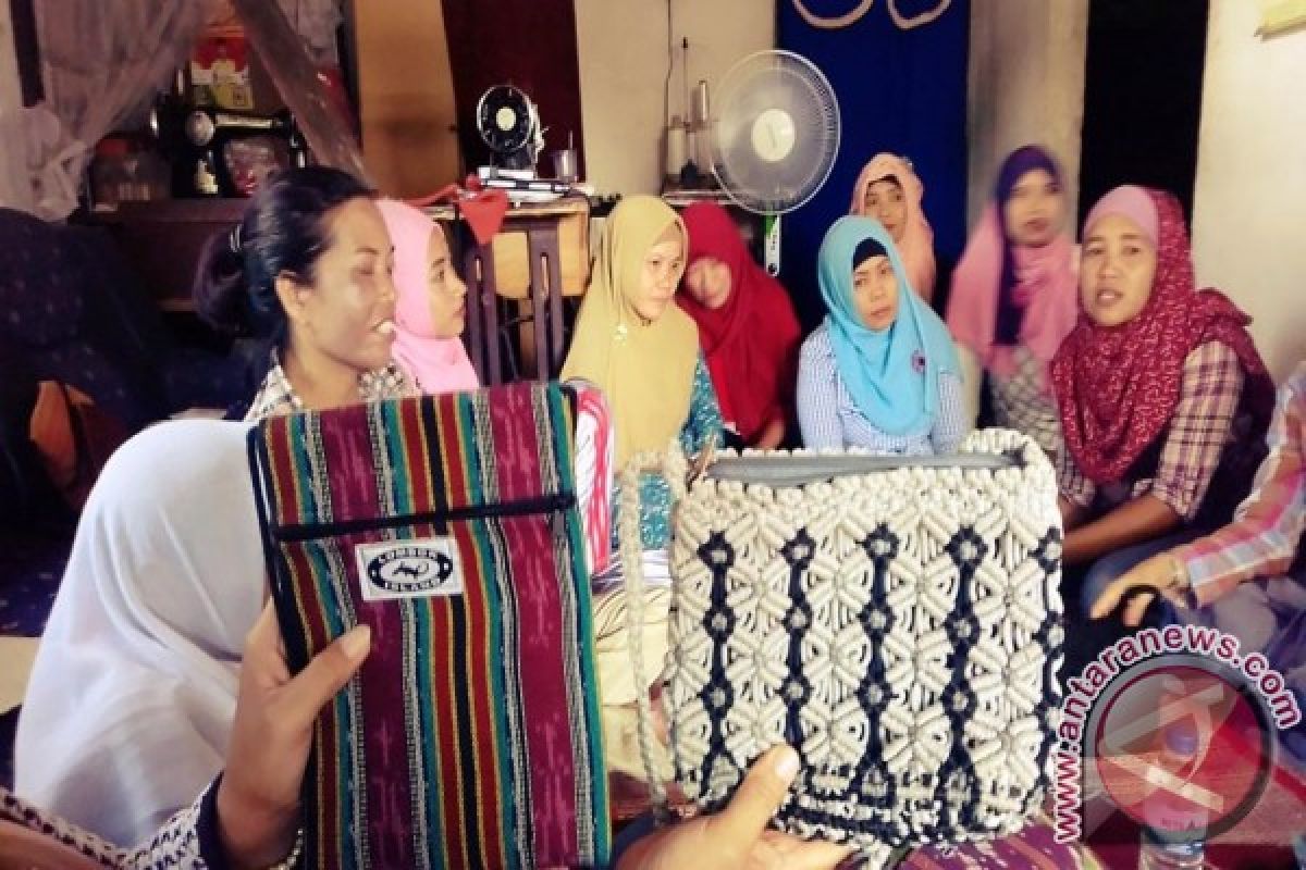 UMKM Disabilitas di Lombok Kesulitan Memasarkan Produk 