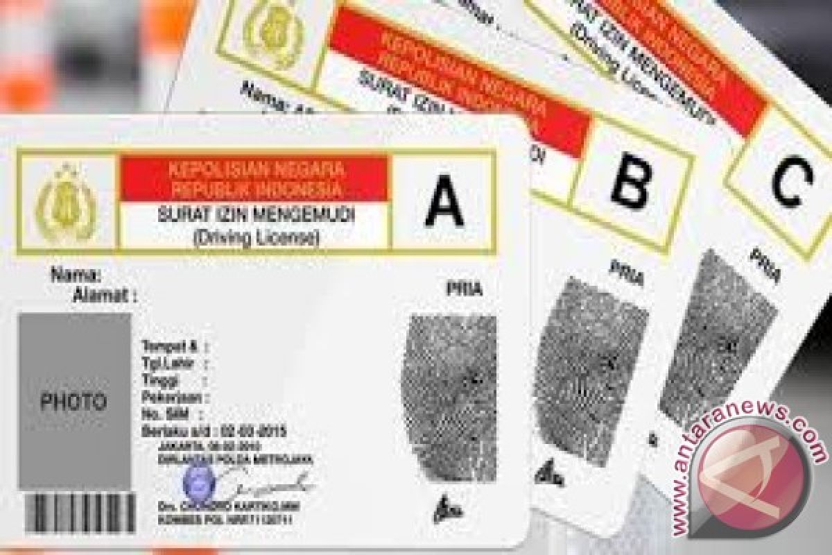 Material SIM Polres Agam Kembali Habis, Pemohon Hanya Diberi Surat Keterangan